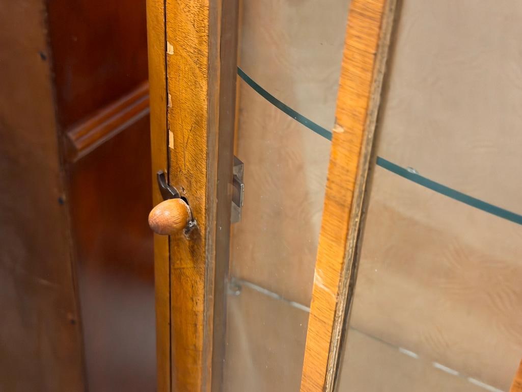 ART DECO PERIOD VINTAGE BOW FRONT CURIO CABINET WALNUT VENEER - 5