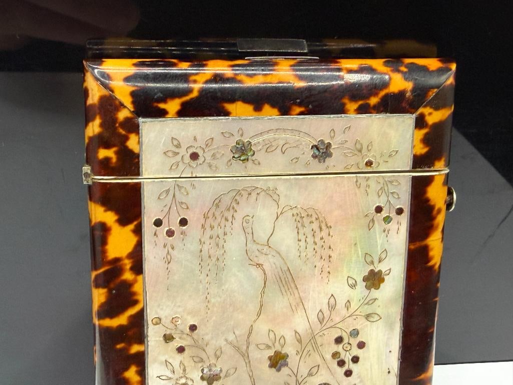 VINTAGE TORTOISE SHELL, MOTHER OF PEARL, AND SHELL FLORAL DESIGN CARD HOLDER CASE - 2