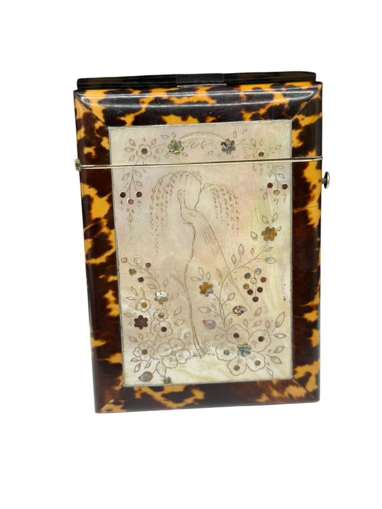 VINTAGE TORTOISE SHELL, MOTHER OF PEARL, AND SHELL FLORAL DESIGN CARD HOLDER CASE: 4 1/8" X 3"