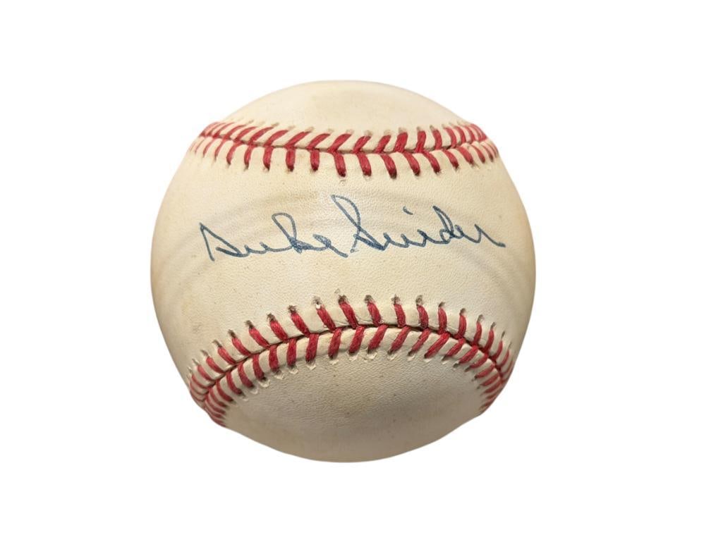 DUKE SNIDER HALL OF FAMER AUTOGRAPHED BASEBALL AUTHENTICATED BY JSA (1 of 5)