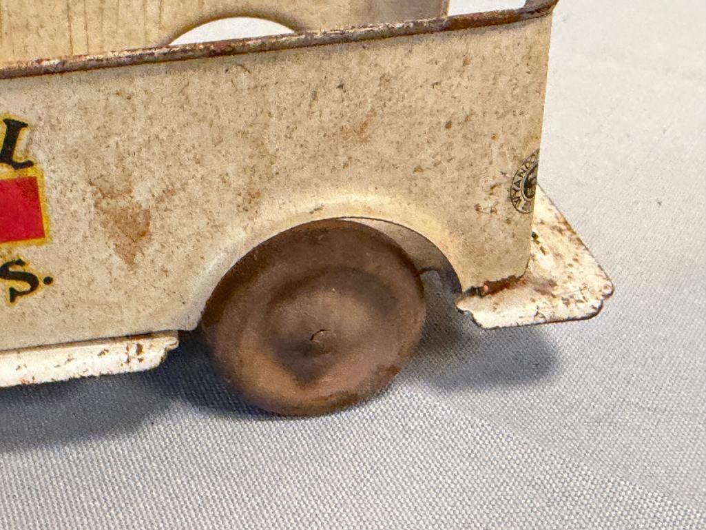 1930'S WYANDOTTE TOYS PRESSED STEEL MEDICAL CORPS AMBULANCE TRUCK WITH WOODEN WHEELS - 4