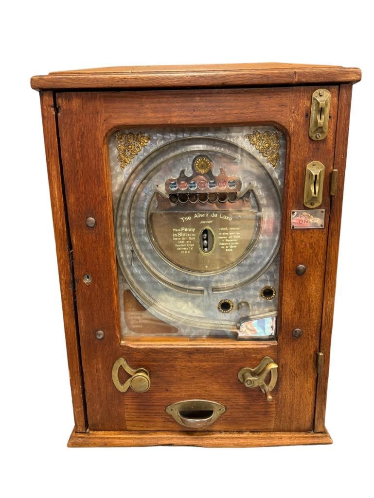 ANTIQUE OLIVER WHALES ALLWIN DE LUXE BRITISH PENNY ARCADE / AMUSEMENT GAME (1 of 11)