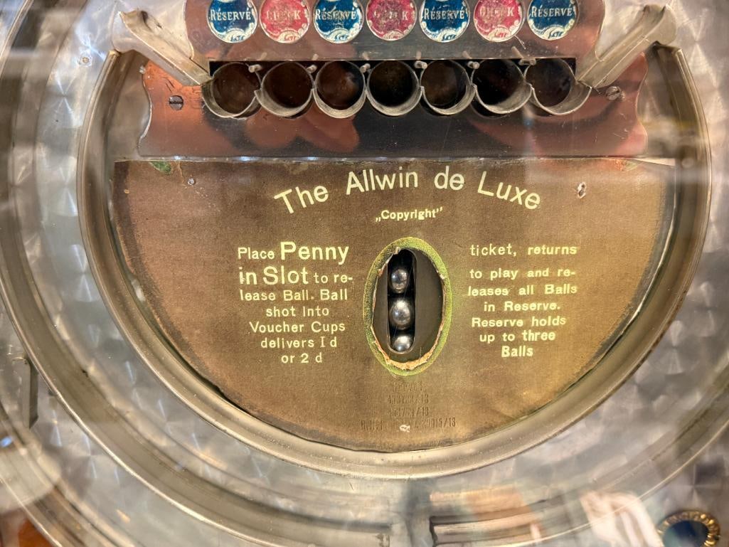 ANTIQUE OLIVER WHALES ALLWIN DE LUXE BRITISH PENNY ARCADE / AMUSEMENT GAME - 4