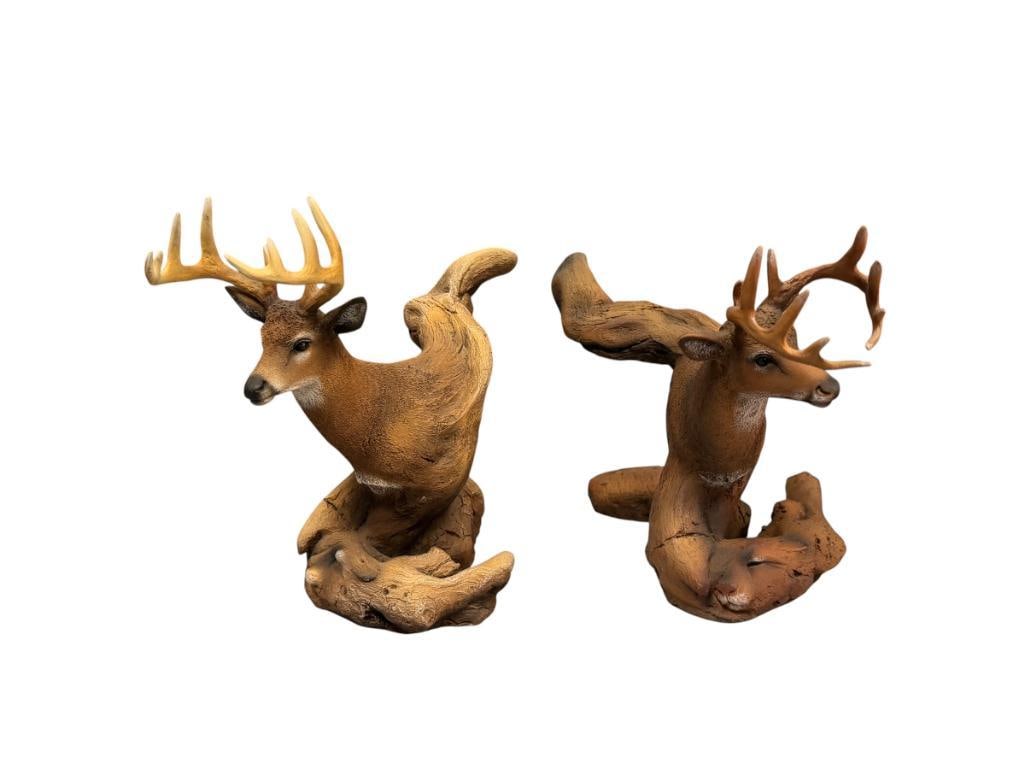 LIMITED EDITION WILDLIFE RESIN SCULPTURES ALERT BY NEIL J. ROSE NO. 40/2500 MADE IN THE USA: PAIR OF DEER COMPOSITE FIGURES WITH STYLIZED MOUNTAIN LION AS THE BASE, MARKED ON THE BOTTOM 7 1/2" AND 7 3/4" H