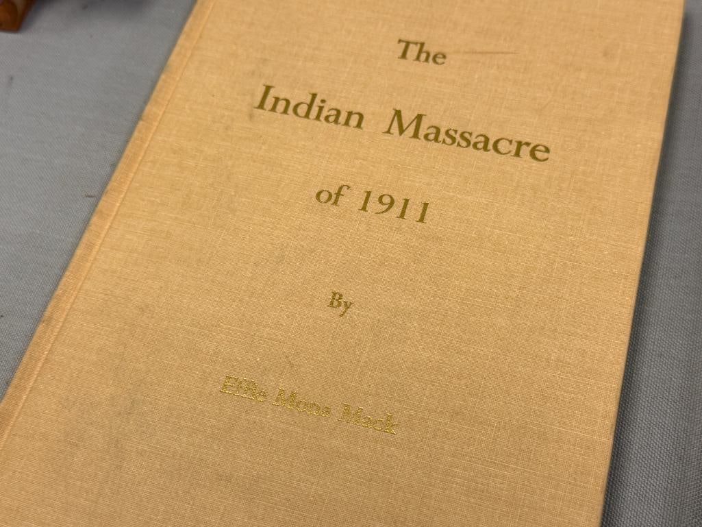 1968 THE INDIAN MASSACRE OF 1911 AT LITTLE HIGH ROCK CANYON NEVADA BY EFFIE MONA MACK - 2