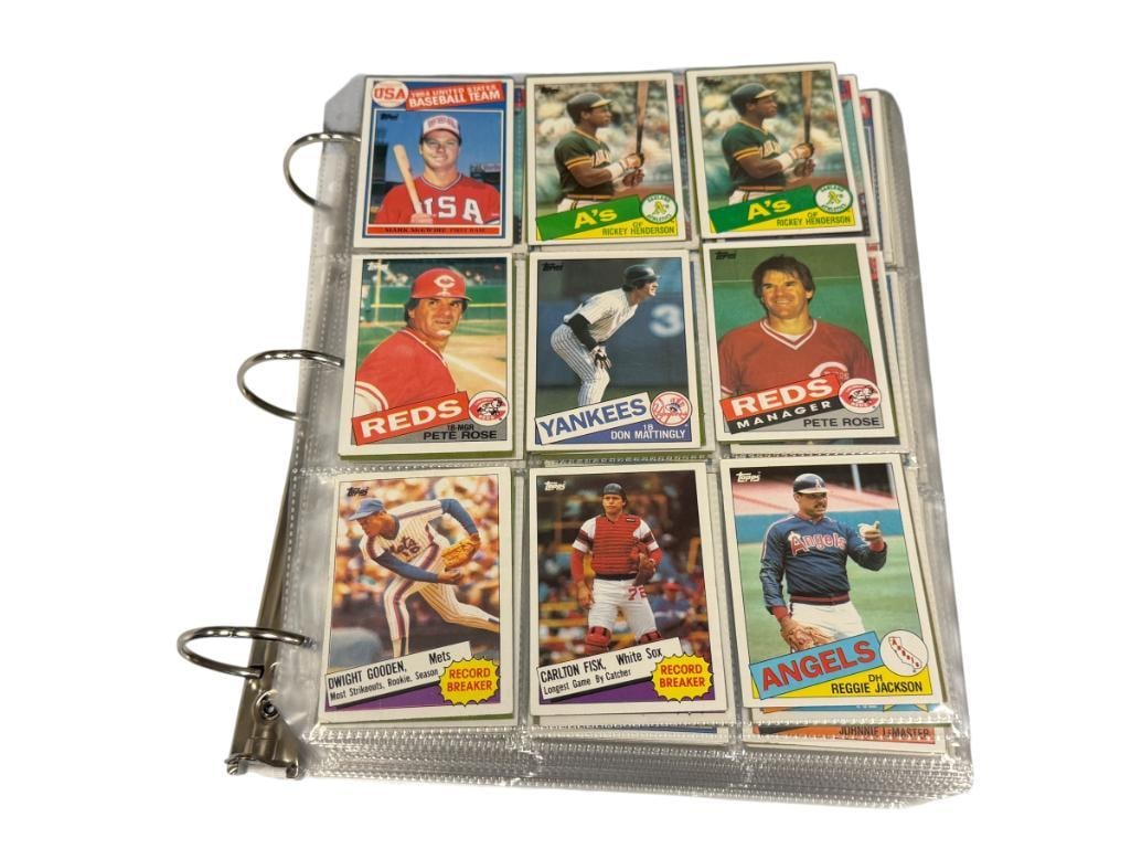 1985 TOPPS COMPLETE BASEBALL CARD SET INCLUDES MARK MCGWIRE, ROGER CLEMENS, KIRBY PUCKETT, ETC.: COMPLETE SET WITH GREATS INCLUDED, DOES INCLUDE FEW DUPLICATE CARDS