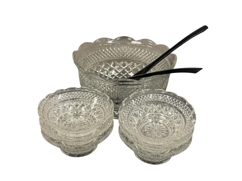 ANCHOR HOCKING WEXFORD GLASS SALAD SERVING SET: SEVEN PIECE SET WITH MASTER BOWL, INCLUDES SERVING UTENSILS 5 3/4" AND 9 3/4" BOWLS