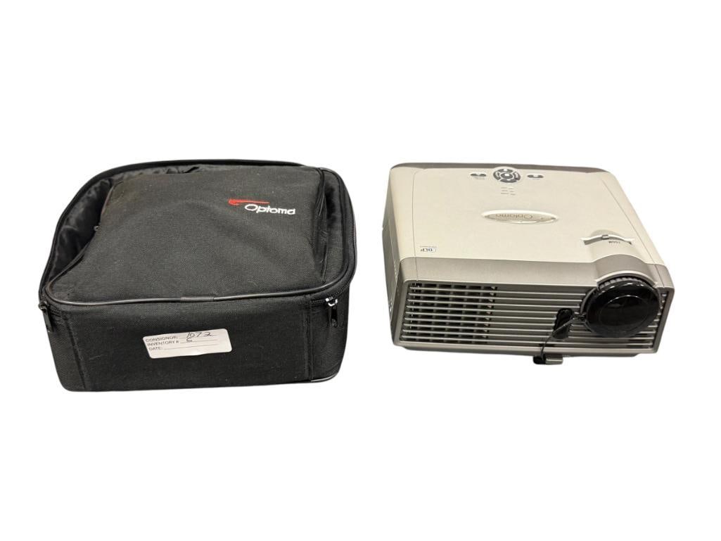 OPTOMA TX800 DLP PORTABLE PROJECTOR (1 of 7)