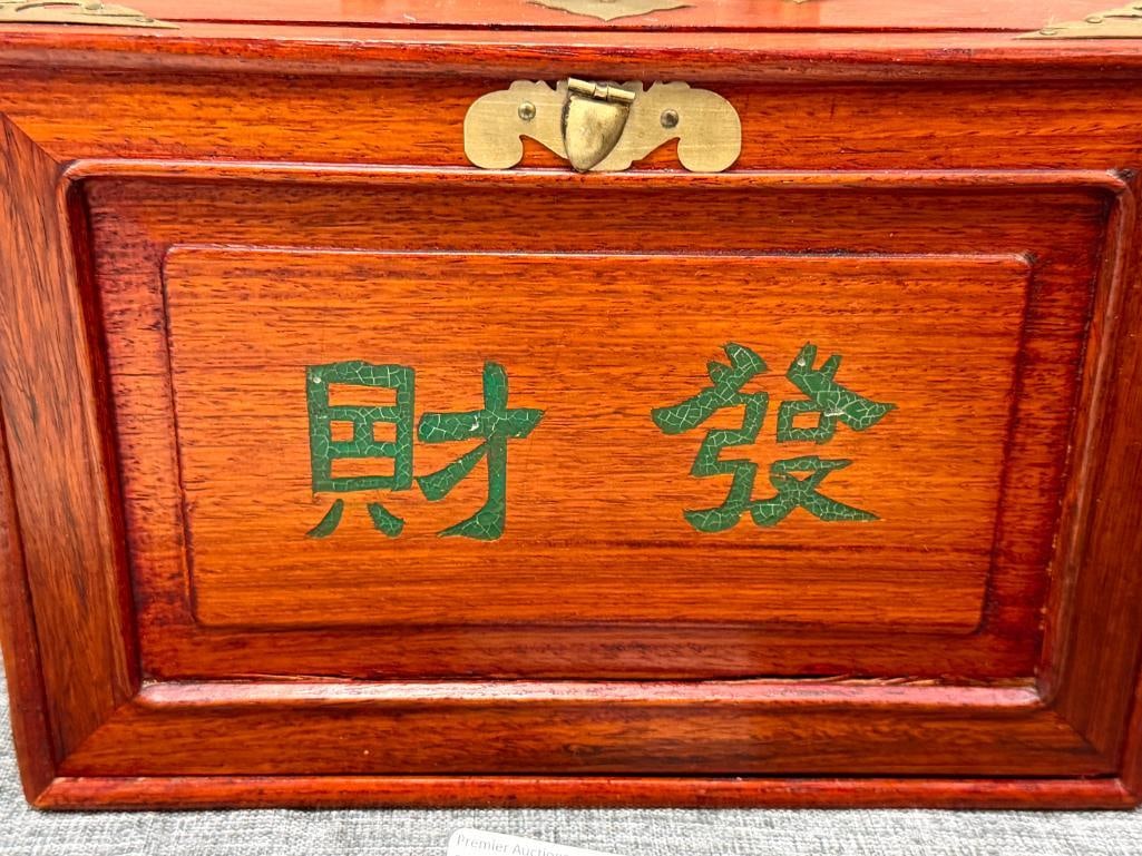 ANTIQUE CHINESE MAHJONG GAME PLAYING SET INCLUDES 144 BONE AND BAMBOO GAME TILES - 2
