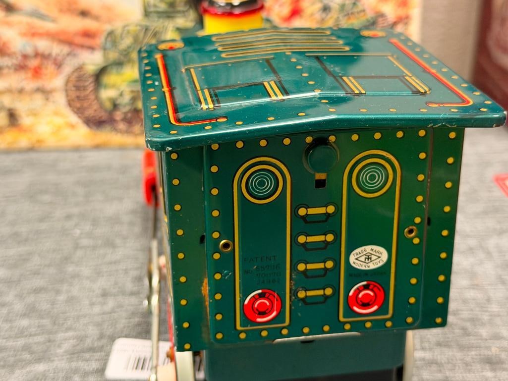 VINTAGE MODERN TOYS JAANESE TIN-LITHO BATTERY OPERATED TOY TRAIN WESTERN SPECIAL CIRCA 1960 - 8