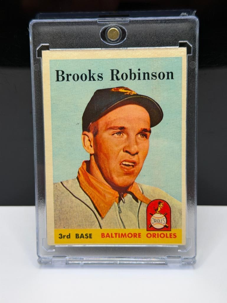 1958 TOPPS #307 BROOKS ROBINSON BASEBALL CARD - 2
