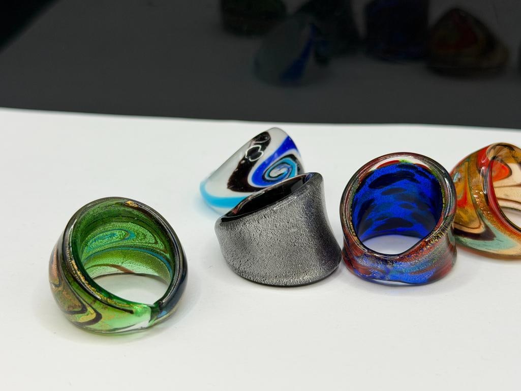 SIX HANDBLOWN ART GLASS RINGS FEATURING VIBRANT COLORS - 6