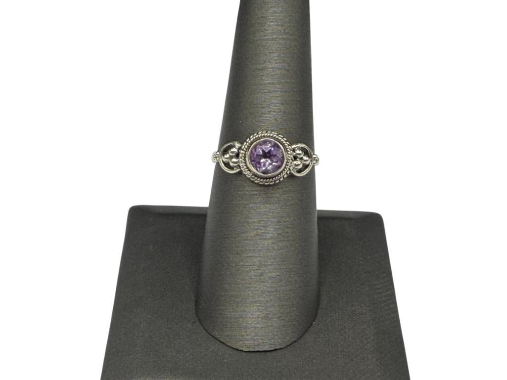 STERLING SILVER ROUND CUT AMETHYST FASHION RING (1 of 5)