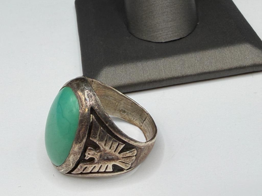 STERLING SILVER GREEN TURQUOISE THUNDERBIRD DESIGN RING - 6