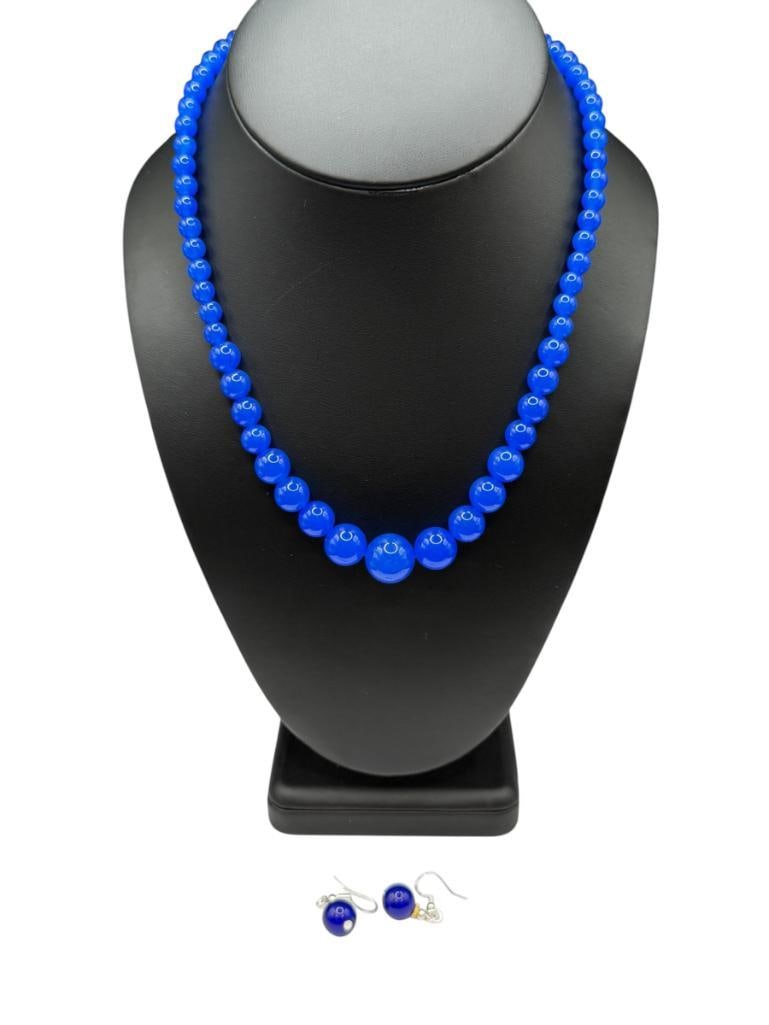 GRADUATED DYED BLUE JADE NECKLACE WITH MATCHING EARRINGS (1 of 6)