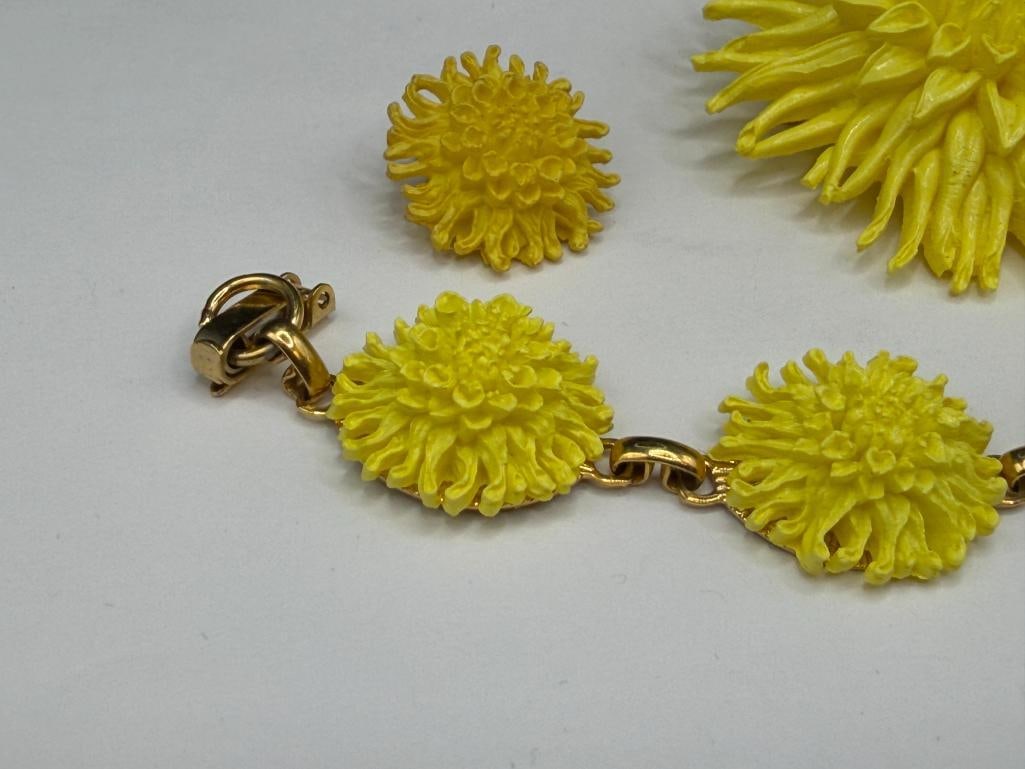 YELLOW DAHLIA DESIGN JEWELRY SET INCLUDING BROOCH, BRACELET, AND CLIP-BACK EARRINGS - 6