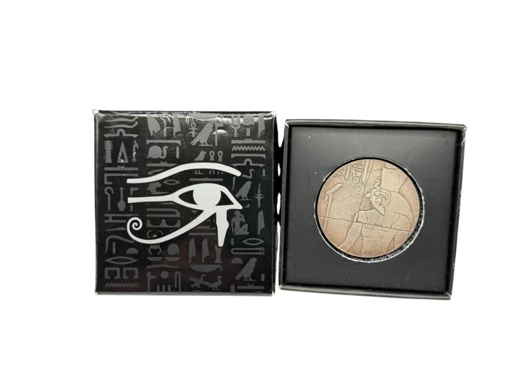 2016 REPUBLIC DU TCHAD 1000 FRANCS CFA .999 FINE SILVER 2 TROY OUNCE EGYPTIAN GOD HORUS COIN IN C...: MINTED BY THE SCOTTSDALE MINT, FEATURES CREST DESIGN AND HORUS DESIGN 2 TROY OUNCES