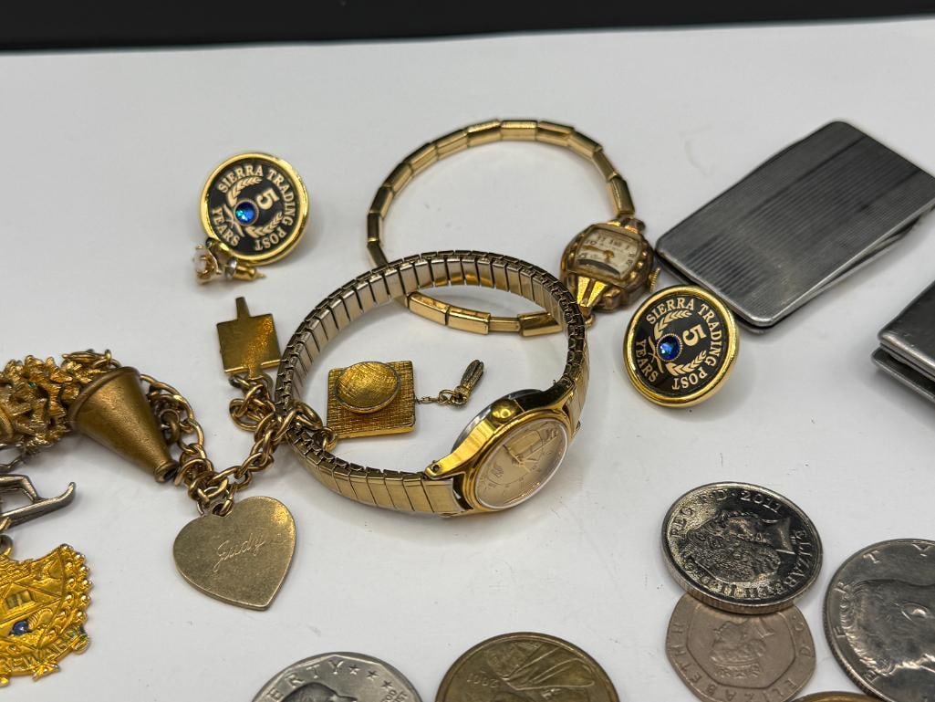 ASSORTED COLLECTIBLES INCLUDING VINTAGE LADIES BULOVA WRISTWATCH, U.S. COINS, AND GOLD TONE JEWELRY - 3