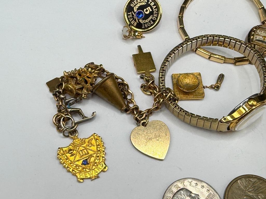 ASSORTED COLLECTIBLES INCLUDING VINTAGE LADIES BULOVA WRISTWATCH, U.S. COINS, AND GOLD TONE JEWELRY - 7