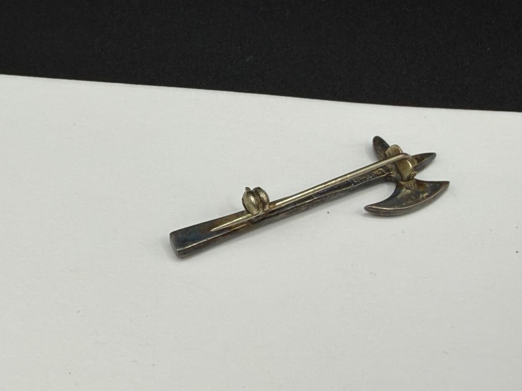 ANTIQUE IONA SCOTLAND STERLING SILVER FIGURAL AXE BROOCH - 4