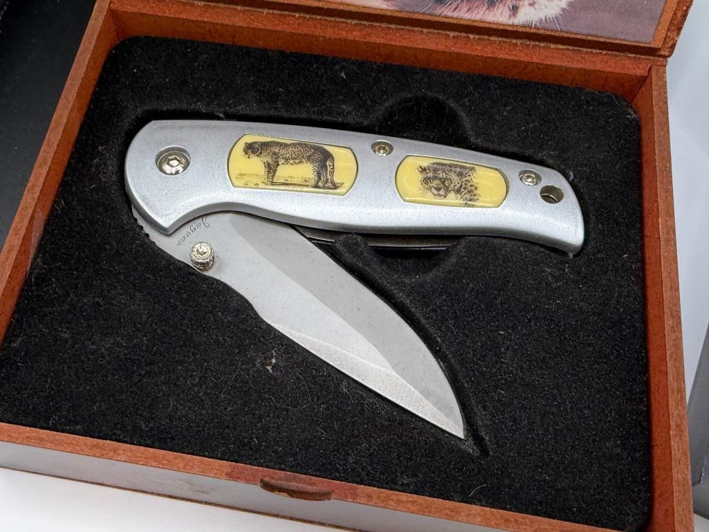 TWO WILDLIFE THEMED STEEL BLADE FOLDING LOCK BACK KNIVES - 3
