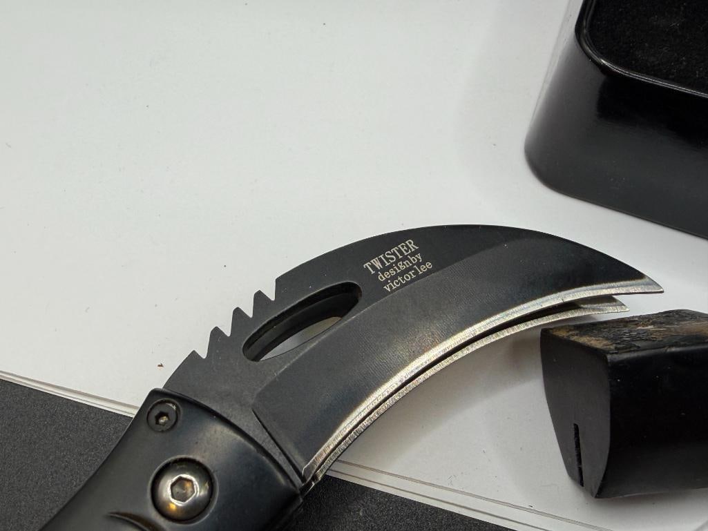 TWO UNIQUE KNIVES INCLUDING VICTOR LEE TWISTER VL-06 AND DRAGON MOTIF FOLDING LOCK BACK KNIFE - 6