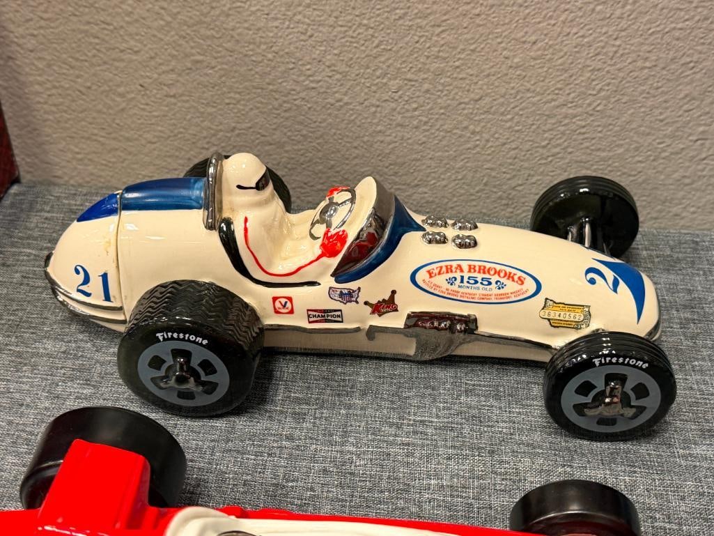 MR. BOSTON ROYAL HALBURTON AND EZRA BROOKS HERITAGE CHINA RACE / INDY CAR DECANTERS INDY 500 - 8