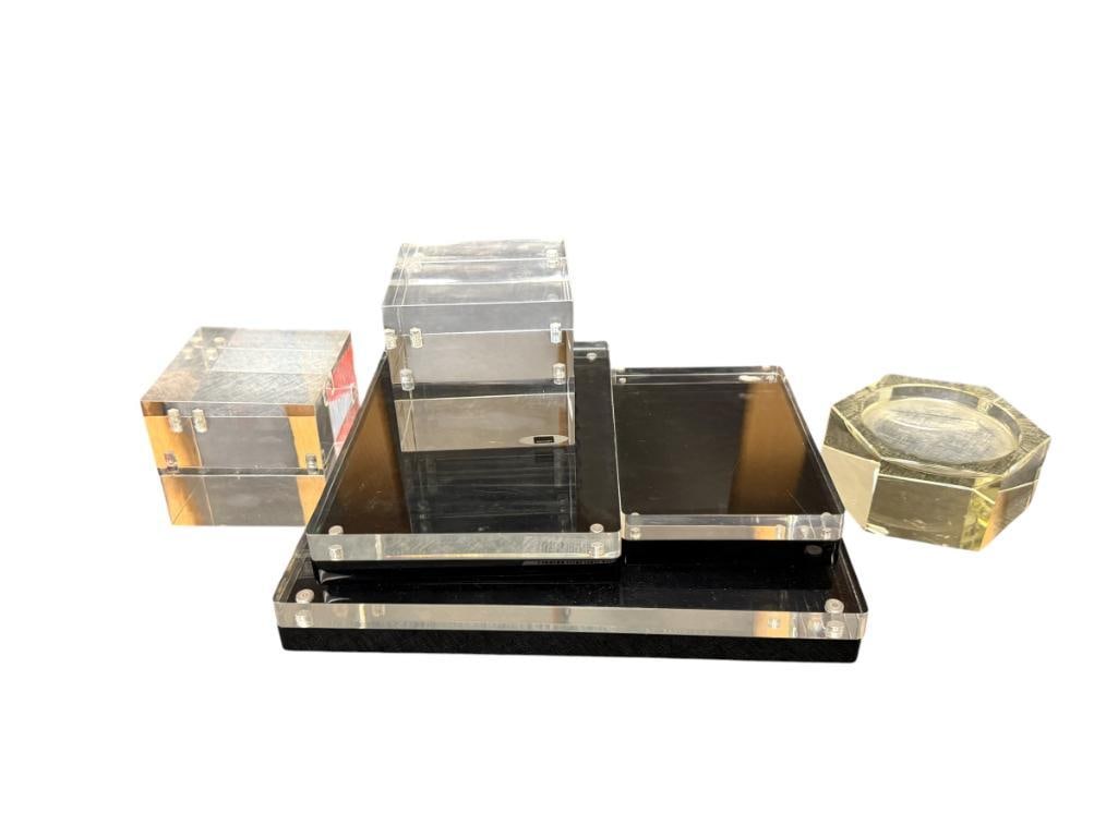 ACRYLIC SLABS FOR DISPLAY WITH MAGNETIC SEAL (1 of 8)