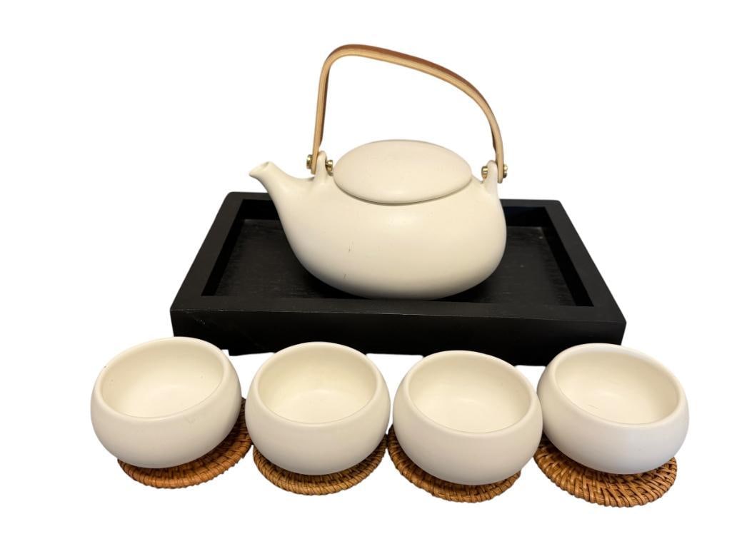 ZENS JAPANESE TRADITIONAL STYLE TEA SET WITH RATTAN COASTER AND WOODEN TRAY (1 of 6)