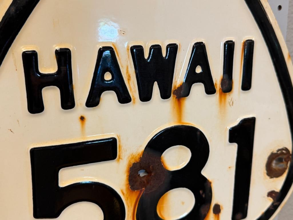HAWAII STATE ROUTE 581 PORCELAIN ENAMELED HIGHWAY SIGN - 3