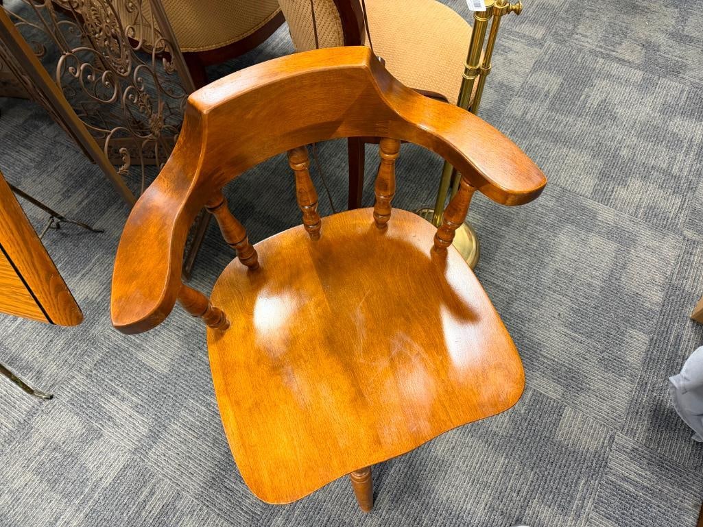 EALRY AMERICAN COLONIAL STYLE SWIVEL MAPLE SIDE CHAIR - 3