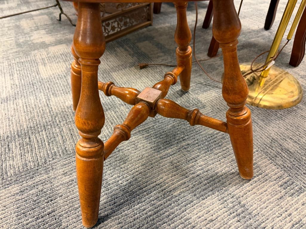 EALRY AMERICAN COLONIAL STYLE SWIVEL MAPLE SIDE CHAIR - 4