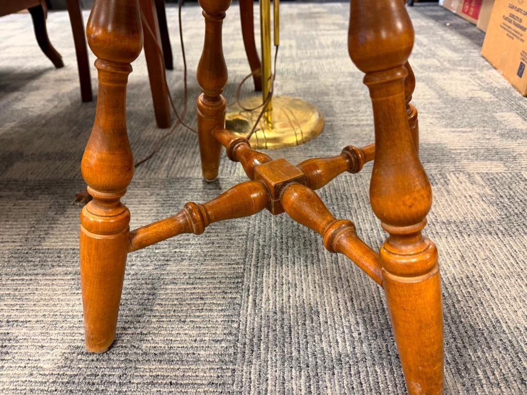 EALRY AMERICAN COLONIAL STYLE SWIVEL MAPLE SIDE CHAIR - 5