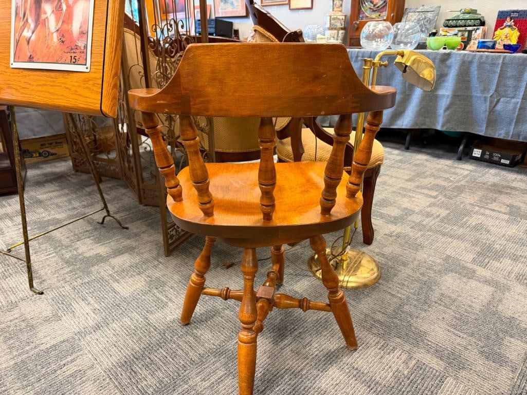 EALRY AMERICAN COLONIAL STYLE SWIVEL MAPLE SIDE CHAIR - 6