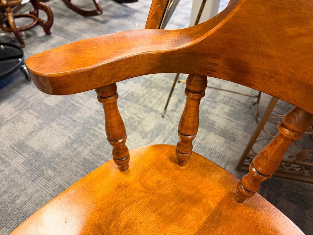 EALRY AMERICAN COLONIAL STYLE SWIVEL MAPLE SIDE CHAIR - 8