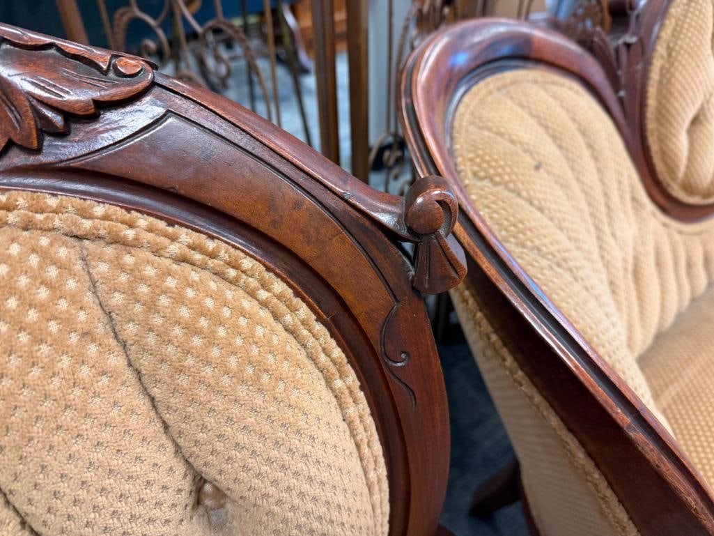 ANTIQUE VICTORIAN / EASTLAKE MEDALLION-BACK SIDE CHAIR WITH BUTTON TUFTED UPHOLSTERY - 7