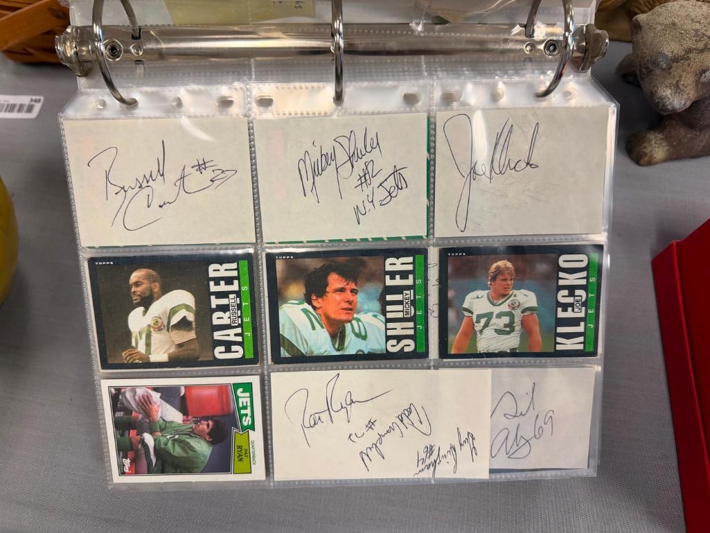 1985, 1986, 1987, TOPPS BASEBALL CARDS AND PLAYER AUTOGRAPHED PAPER CARDS FROM NY JETS PLAYERS - 10