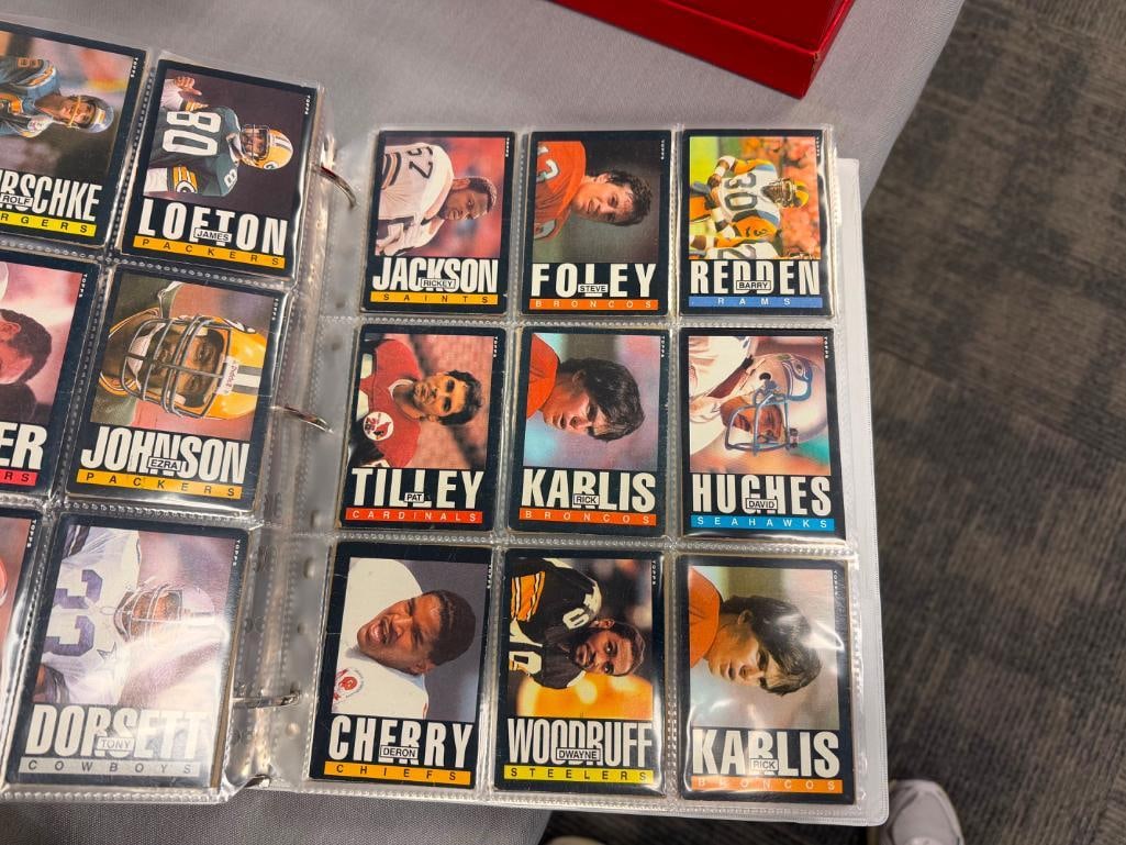 1985, 1986, 1987, TOPPS BASEBALL CARDS AND PLAYER AUTOGRAPHED PAPER CARDS FROM NY JETS PLAYERS - 16