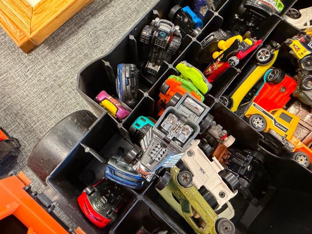 HOT WHEELS DIE-CAST ROLLING CAR SUITCASE FILLED WITH DIE-CAST CARS OVER 50 CARS MOSTLY HOTWHEELS - 8