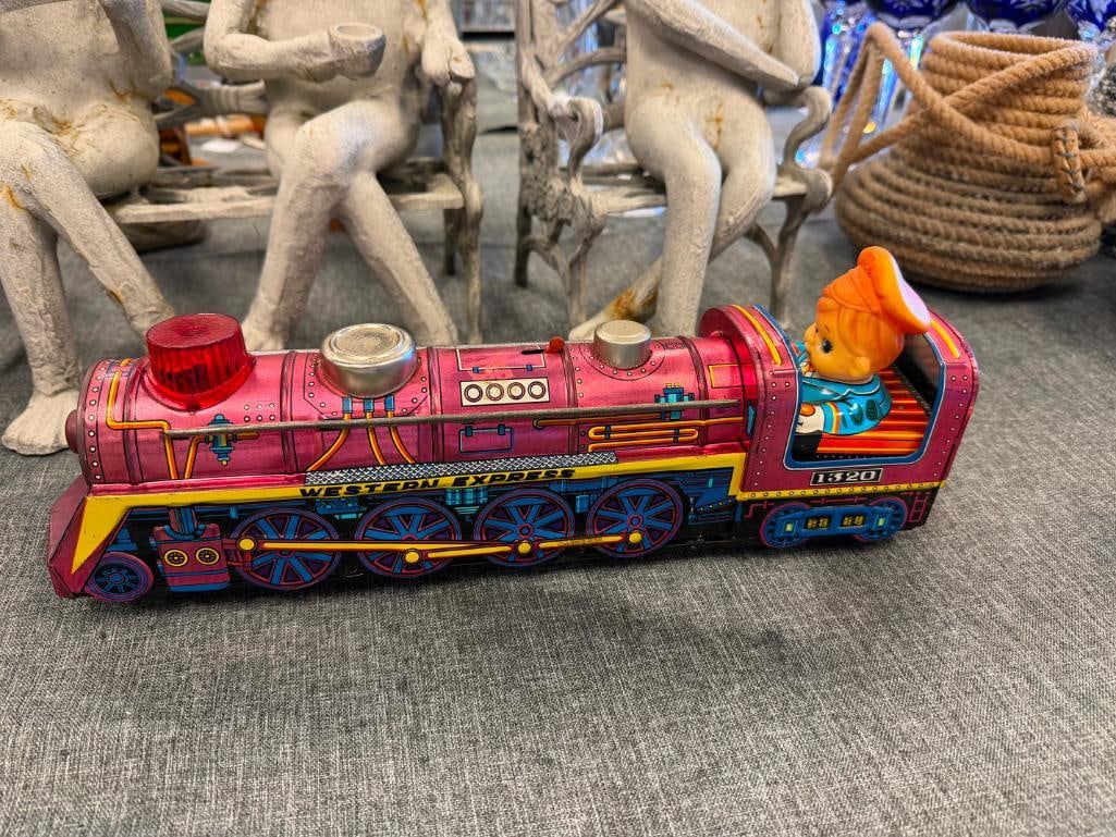 1970'S KANTO TOYS WESTERN EXPRESS TIN LITHO TOY TRAIN MADE IN JAPAN - 2