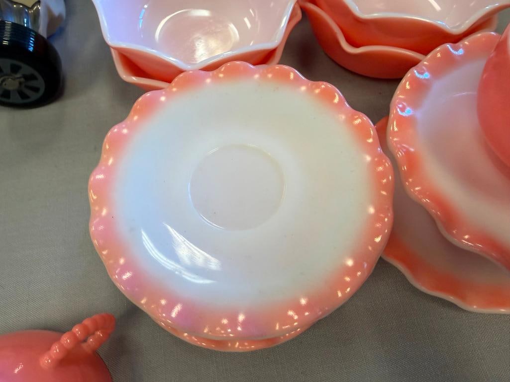 1950'S HAZEL ATLAS RIPPLE CRINOLINE PINK MILK GLASS DINNER SET - 8