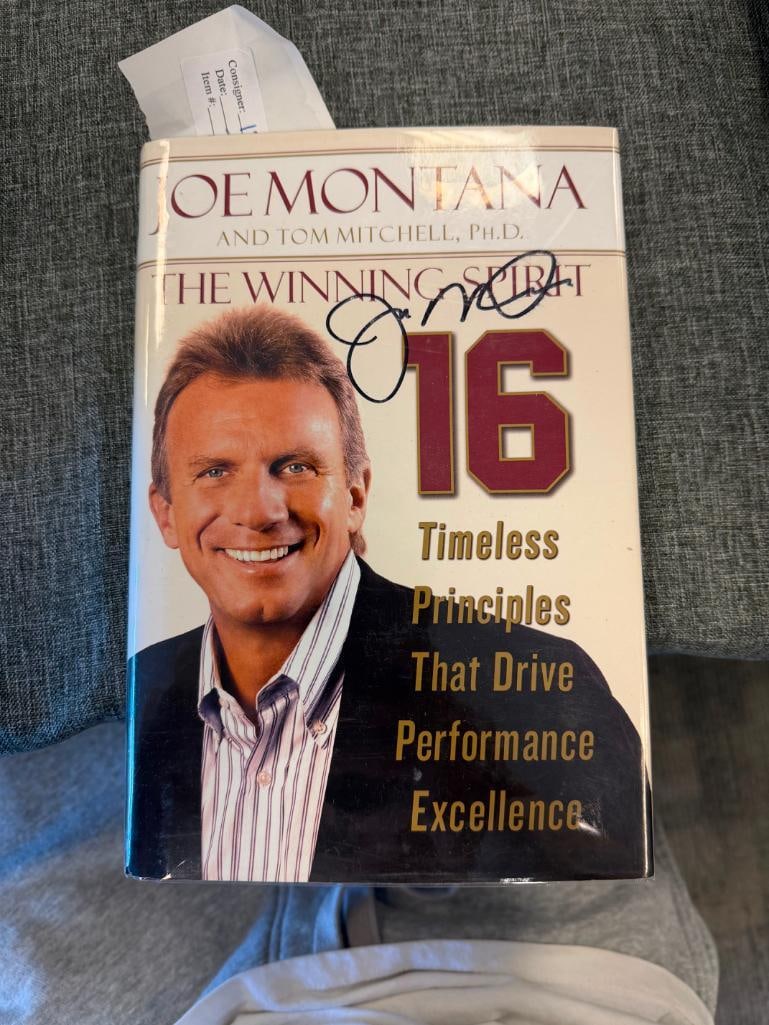 2005 JOE MONATANA THE WINNING SPIRIT AUTOGRAPHED / SIGNED BOOK - 3