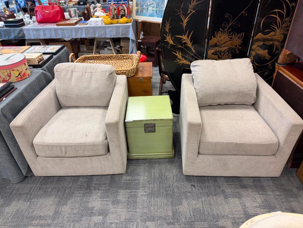 PAIR OF MODERN JASON FURNITURE UPHOLSTERED SWIVEL ARMCHAIRS - 10