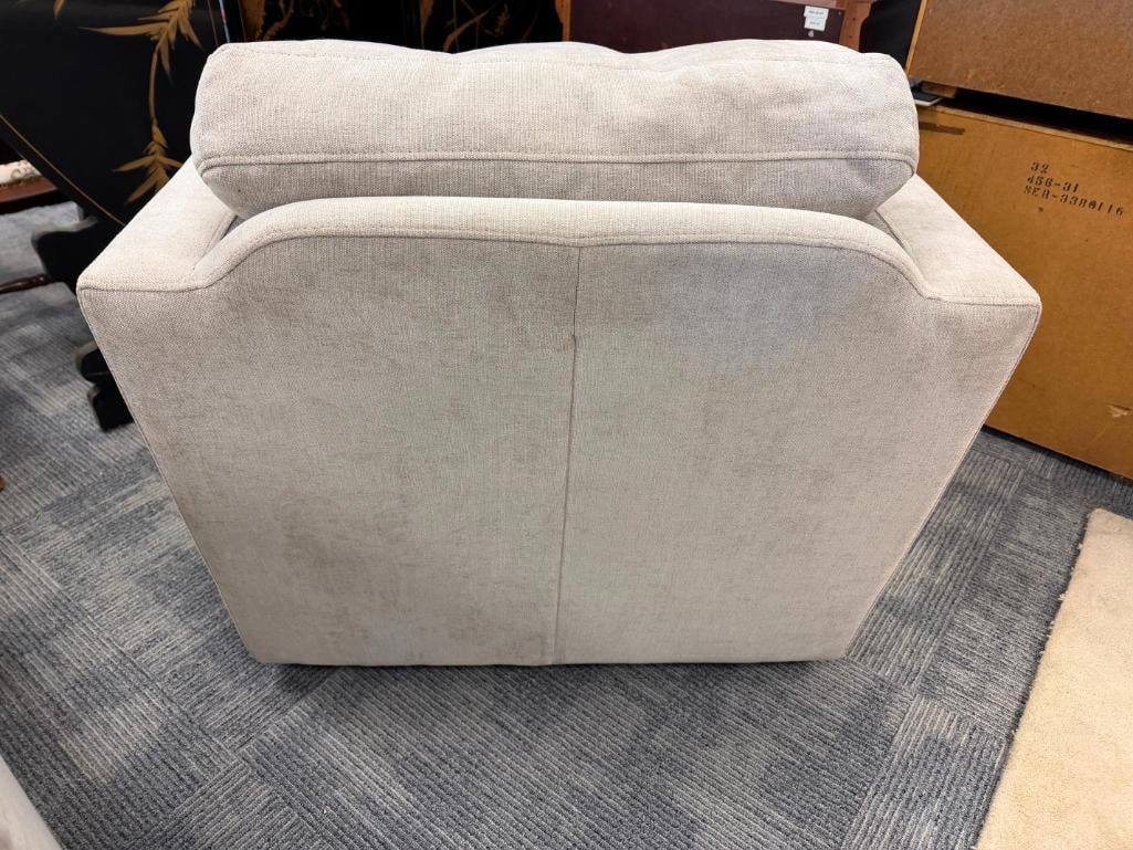 PAIR OF MODERN JASON FURNITURE UPHOLSTERED SWIVEL ARMCHAIRS - 9