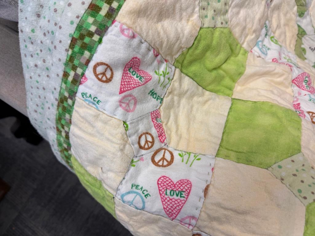 SMALL BABY QUILT FEATURING PEACE, LOVE, AND HOPE MOTIF - 6