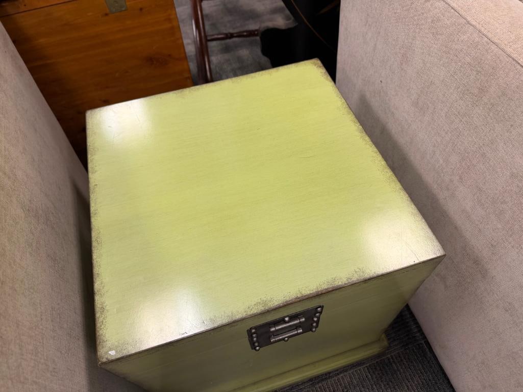 SQUARE SHAPED LIDDED STORAGE CHEST END TABLE - 3