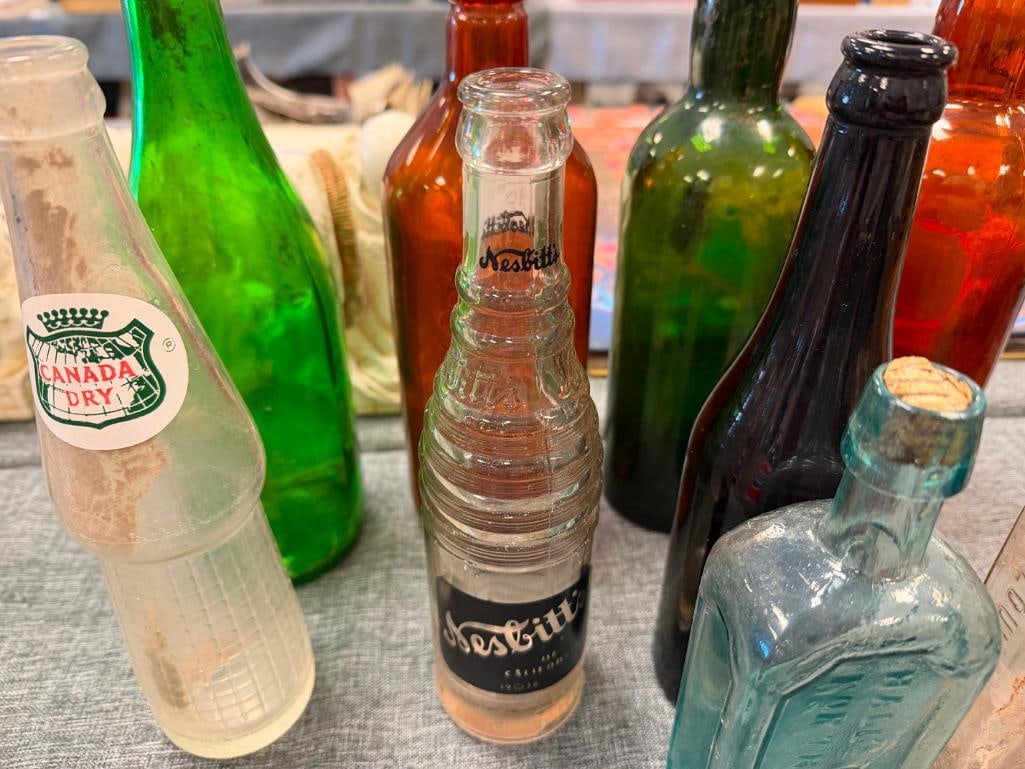 13 COLLECTIBLE VINTAGE AND ANTIQUE GLASS BOTTLES INCLUDING HALL'S BALSAM, PINKHAM'S MEDICINE, ETC. - 13