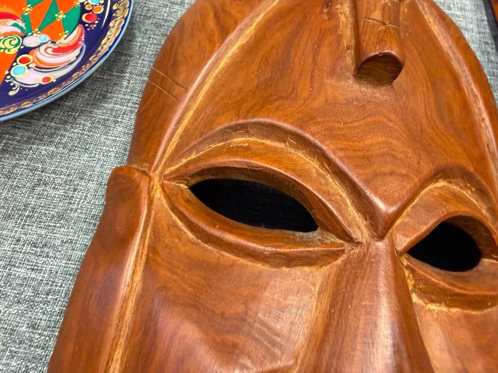 TWO CARVED WOOD TRIBAL MASKS WALL ART FEATURING POLYNESIAN TIKI DESIGNS - 8