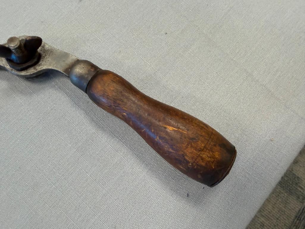 ASSORTED ANTIQUE TO VINTAGE HAND FORGED WOOD WORKING TOOLS FEATURING HEAVY STEEL HEADS - 13