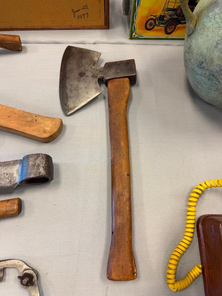 ASSORTED ANTIQUE TO VINTAGE HAND FORGED WOOD WORKING TOOLS FEATURING HEAVY STEEL HEADS - 16